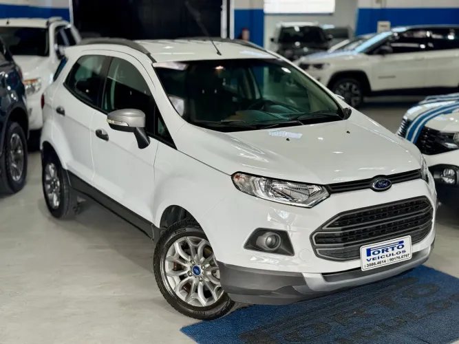 Ford Ecosport Freestyle 1.6 16V Flex 5P 2013