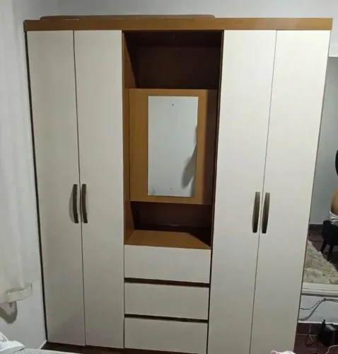 Guarda roupa