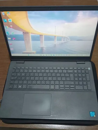 Vendo notebook Vostro 3500