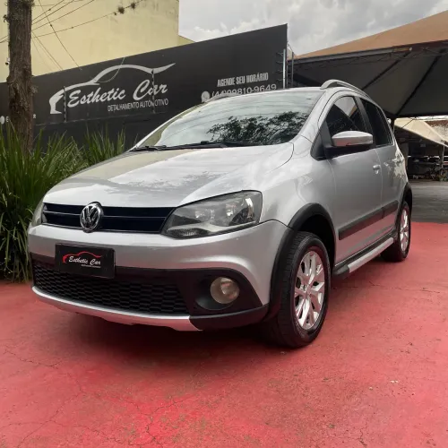 Volkswagen Crossfox 1.6 MI Total Flex 8V 5P 2013