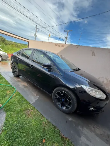 Ford Focus Sedan 2.0 16v/2.0 16V Flex 4P Aut. 2015