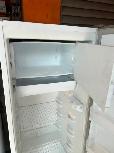 Refrigerador Esmaltec