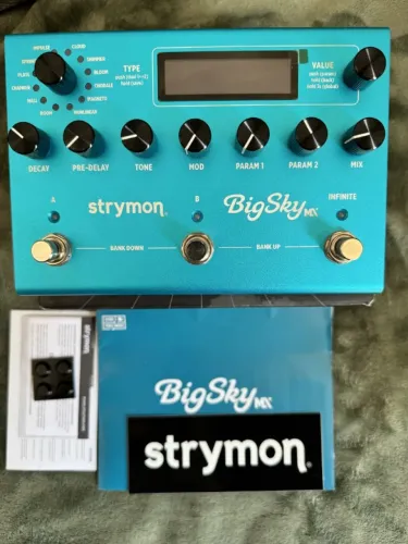 Strymon BigSky MX Reverb - Impecável com Caixa Adesivos e tudo mais