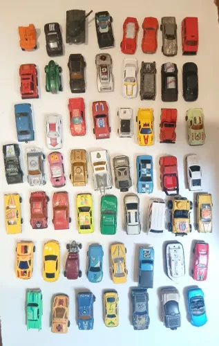 Carrinhos antigos