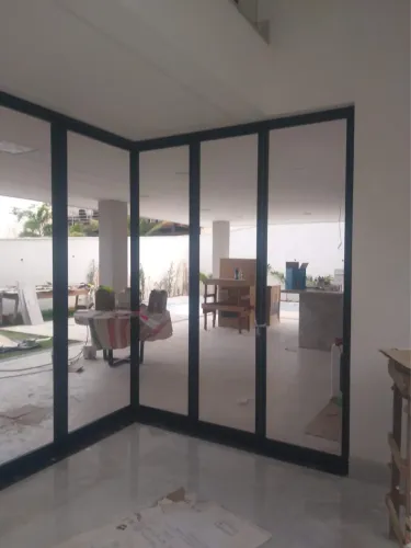 Esquadria de alumínio 