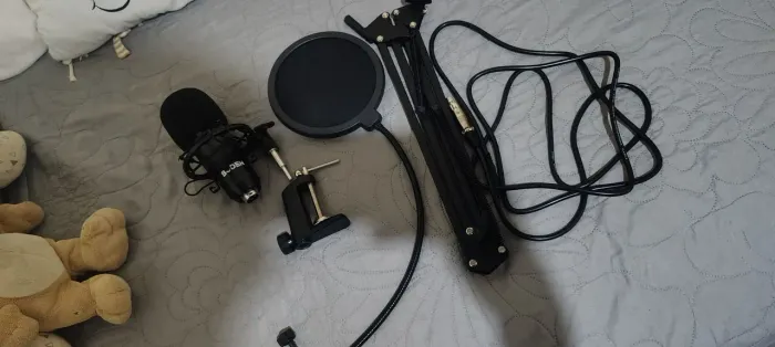 Kit Microfone com suporte Pra Pc (Pra live)