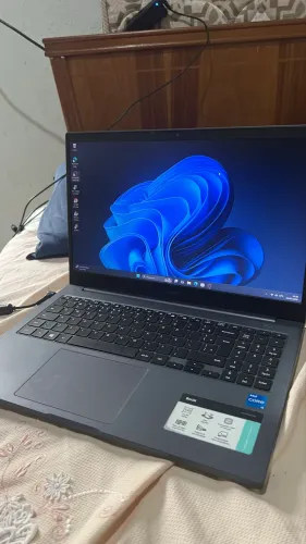 Samsung Book i5 11ª Geração | 16GB RAM | SSD NVMe 256GB | Full HD | Excelente