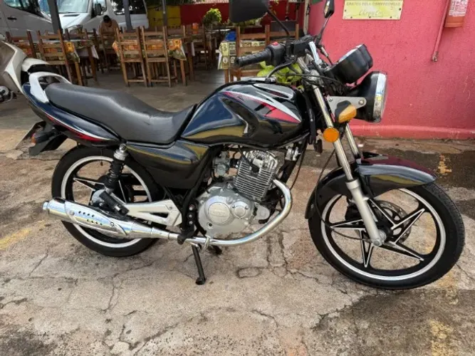 SUZUKI EN125