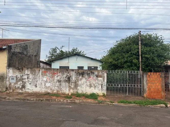 Casa a venda no Conjunto José Abrão 
