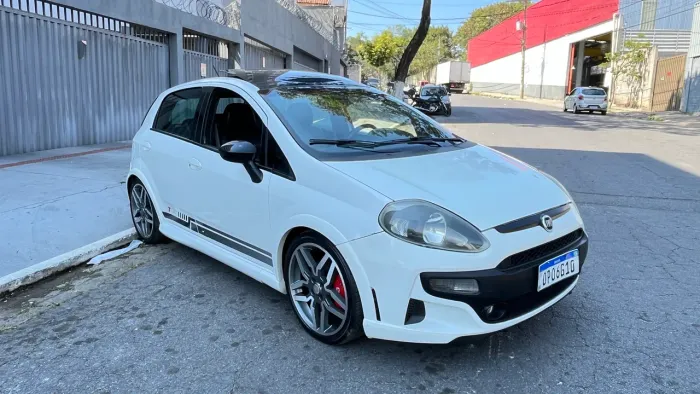 Fiat Punto T-jet 1.4 16V Turbo 5P 2013