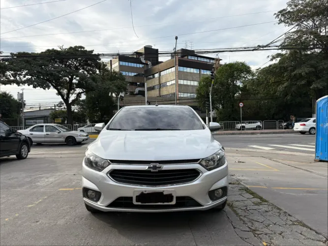 Chevrolet Onix Hatch LT 1.4 8V Flex Mec. 4P 2019