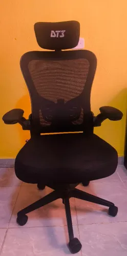 Cadeira Office/escritório DT3 Vita Com apoio de cabeça, Black