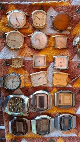 Lote 19 Relógios Antigos Vintage (Citizen, Technos, Orient) - P/ Peças Ou Restauro