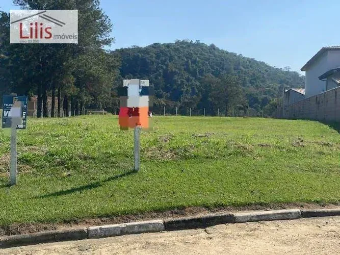 Lotes Terreno Condomínio Fechado em Estância Guararema, Itapema opções de 1010m² a 1750m²