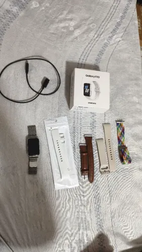 Galaxy fit 3 branca