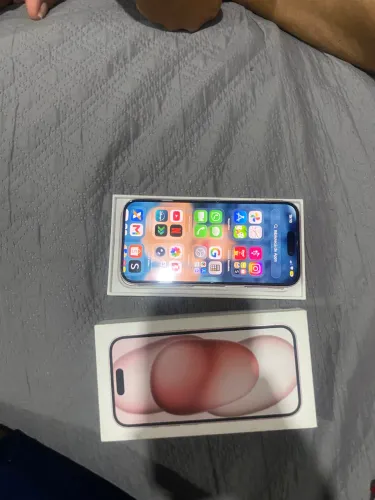 iPhone 15 128gb, 4 meses de uso, 3500 reais!