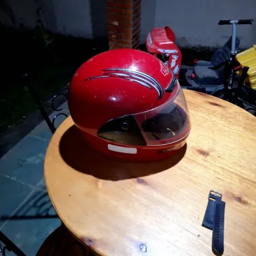 Capacete