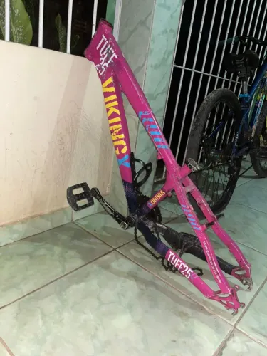 Quadro de vk em bom estado
