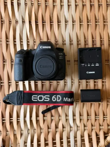 Câmera Canon Eos 6d Mark Ii Dslr Preto Apenas Corpo (Usado)