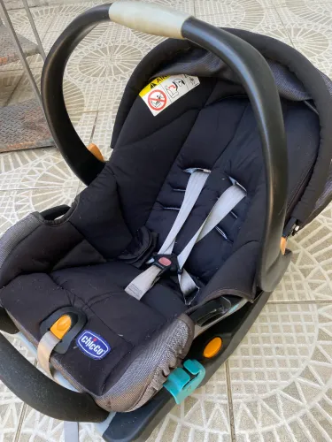 Bebê Conforto Chicco KeyFit Night com Base - Excelente Estado 