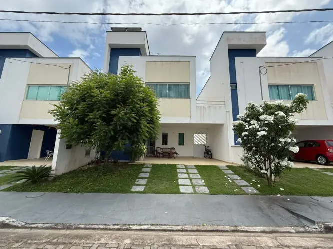 Casa duplex, Condominio Bob Kennedy, com 3 quartos, no Aracagy, com energia solar, R$ 750.