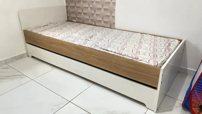 VENDO BICAMA - SEM COLCHÃO 