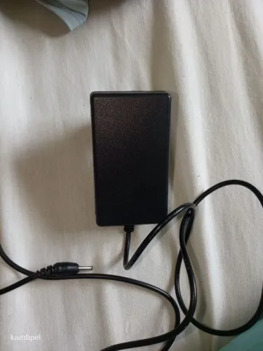 Vendo fonte para carregado de notebook positivo