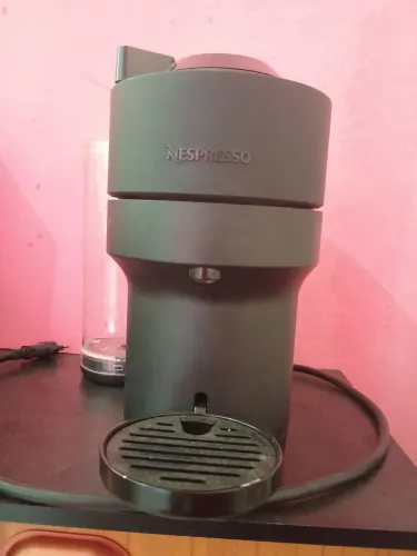 Cafeteira Nespresso Vertuo Pop Plus