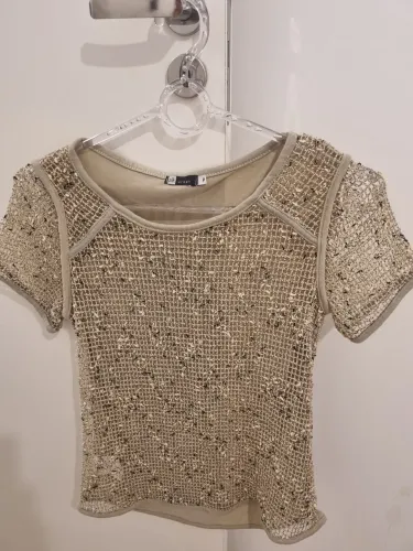 Blusa akl urbana vazada