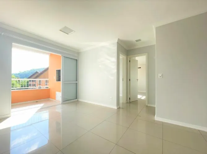 Apartamento com 2 dormitórios à venda, 57 m² por R$ 490.000,00 - Garcia - Blumenau/SC