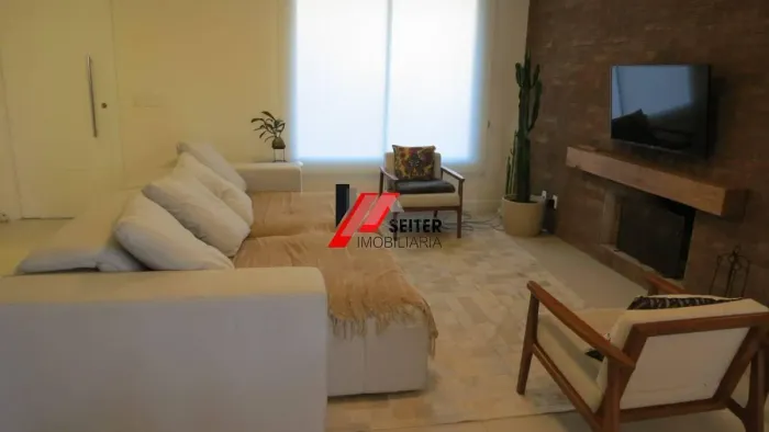 Casa com 3 quartos a venda no bairro Sambaqui em Florianópolis