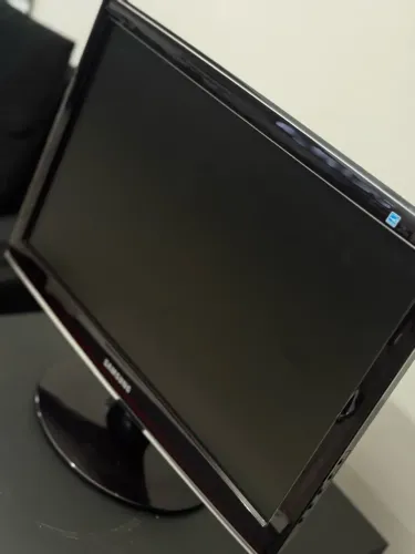 Monitor Samsung SyncMaster T220 22?