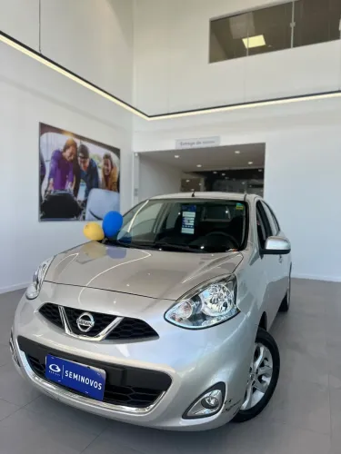 Nissan March SV 1.6 16V Flex Fuel 2015