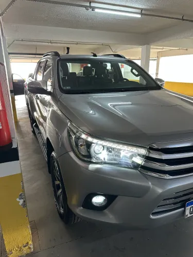Toyota Hilux CD SRX 4X4 2.8 TDI 16V Diesel Aut. 2018