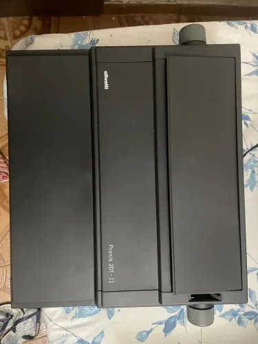 Máquina de Escrever Olivetti Praxis 201-II Funcionando - Vintage