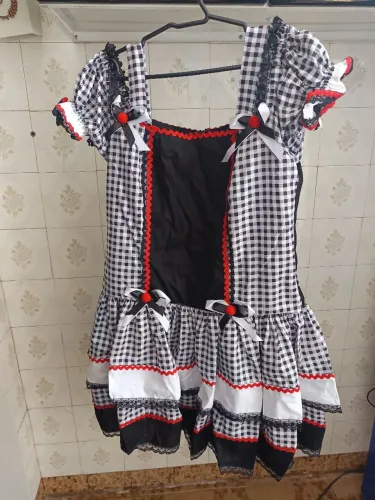 Vende-se vestido quadrilha