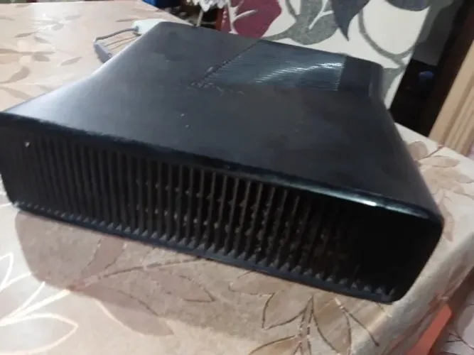 Xbox 360 com desbloqueio rgh e de dvd com jogos 2 controles e kinect whatsapp: 5398400-085