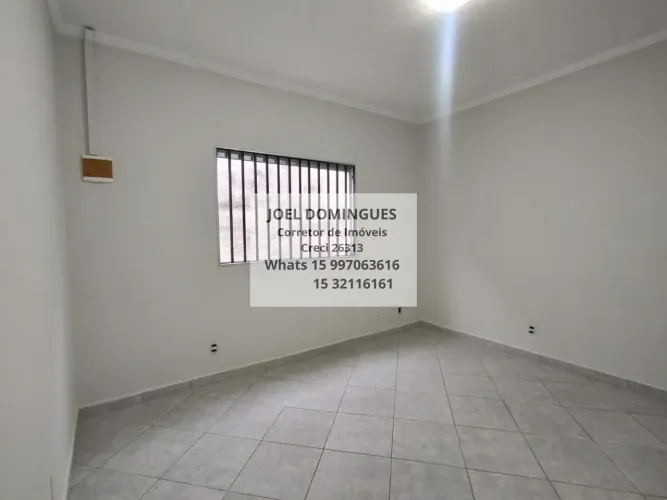 2 Salas Comerciais com banheiro Centro