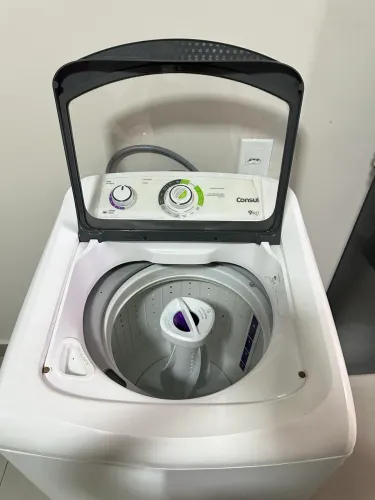 Máquina de Lavar Consul 9kg está bem Conservada