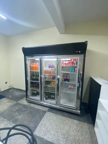 Freezer três portas