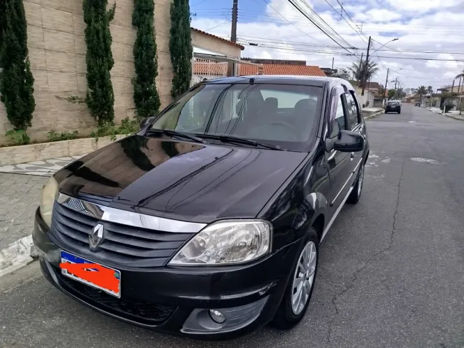Renault Logan Expression Hi-flex 1.6 8V 4P 2012