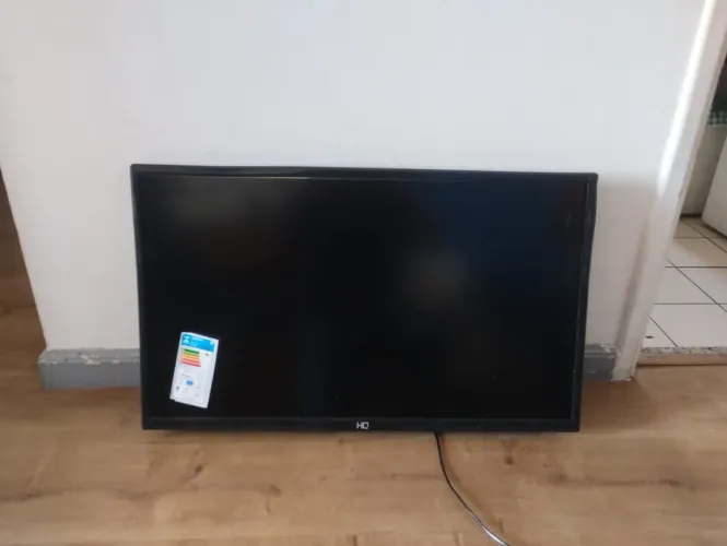 Smart HQ 32 polegada com defeito