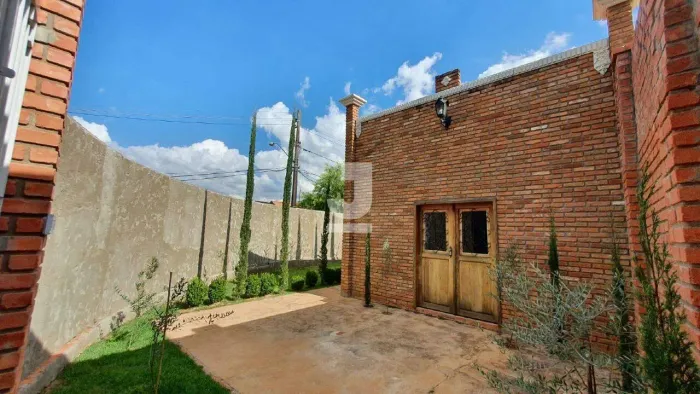 Casa à Venda - Jardim São Francisco, Piracicaba - 60m2 - 2 Quartos