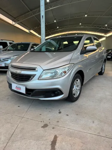 Chevrolet Prisma Sed. LT 1.0 8V Flexpower 4P 2015