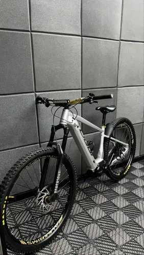 E-bike bicicleta elétrica Oggi 8.2