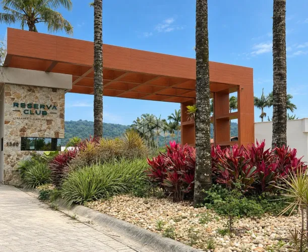 Terreno em Condomínio Fechado Reserva Club Penha / 618m2
