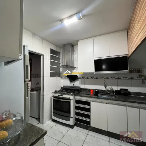 Casa Geminada à venda em Contagem - Bairro CABRAL - Com Piscina e Portaria 24hs REF: 540