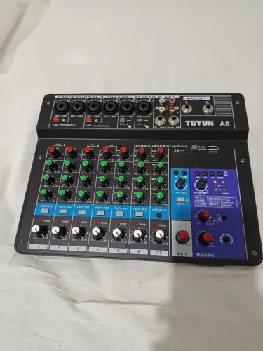 Mesa de Som Teyun A8 ? Console de Mixagem Profissional de 8 Canais.