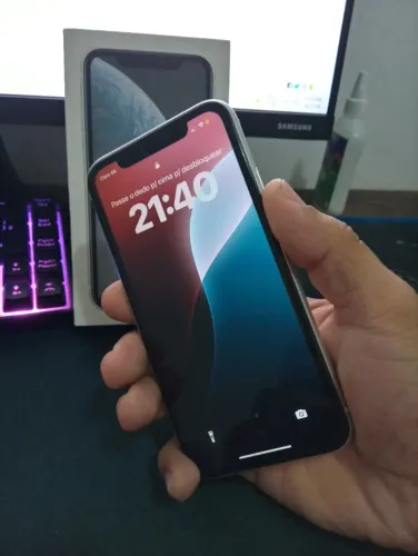 Iphone XR 64GB BRANCO