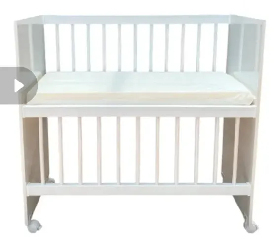 Mini berço nunca usado